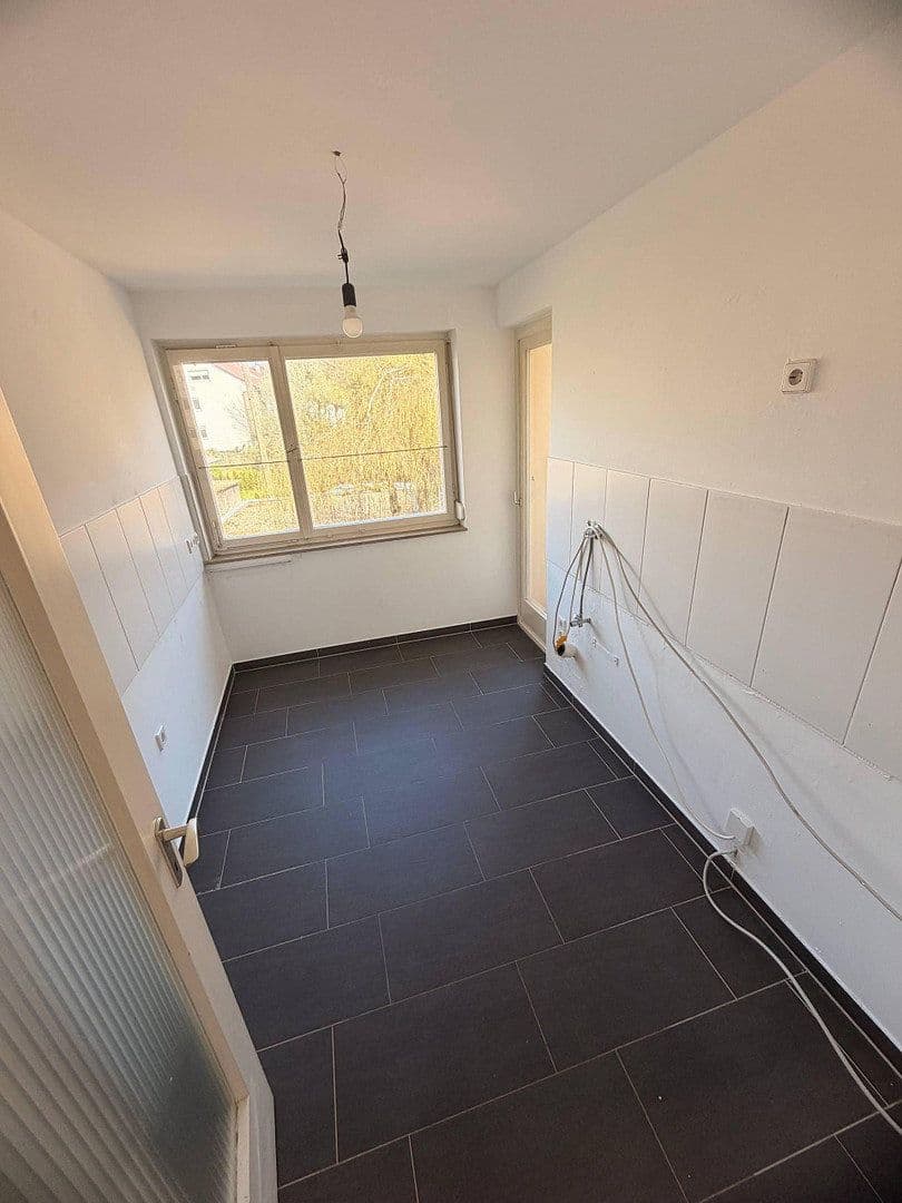 Prodej domu 210 m², pozemek 476 m², Stuttgart, Bádensko-Württembersko Prodej domu 210 m², pozemek 476 m², Stuttgart, Bádensko-Württembersko