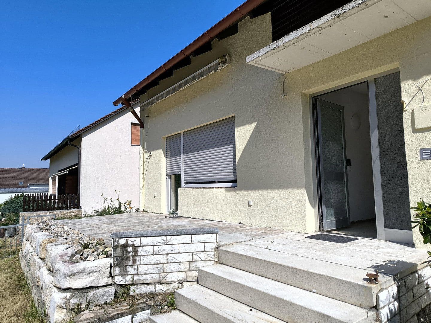 Prodej domu 199 m², pozemek 947 m², Regenstauf, Bavorsko Prodej domu 199 m², pozemek 947 m², Regenstauf, Bavorsko