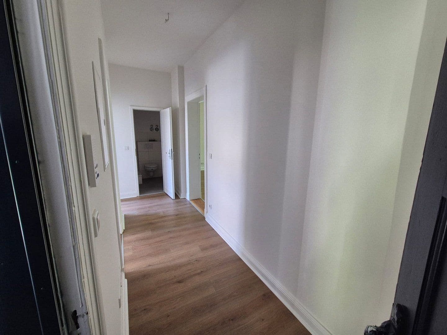 Pronájem bytu 2+1 47 m², Projensdorfer Str. 36, Kiel, Šlesvicko-Holštýnsko Pronájem bytu 2+1 47 m², Projensdorfer Str. 36, Kiel, Šlesvicko-Holštýnsko
