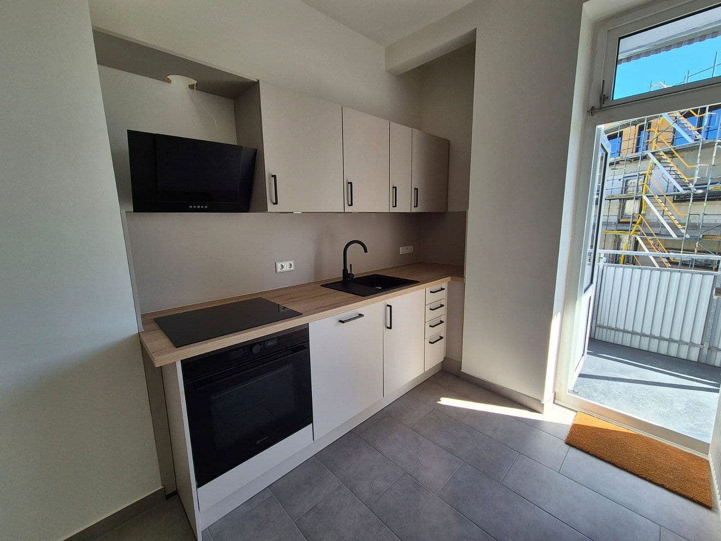 Pronájem bytu 2+1 47 m², Projensdorfer Str. 36, Kiel, Šlesvicko-Holštýnsko Pronájem bytu 2+1 47 m², Projensdorfer Str. 36, Kiel, Šlesvicko-Holštýnsko