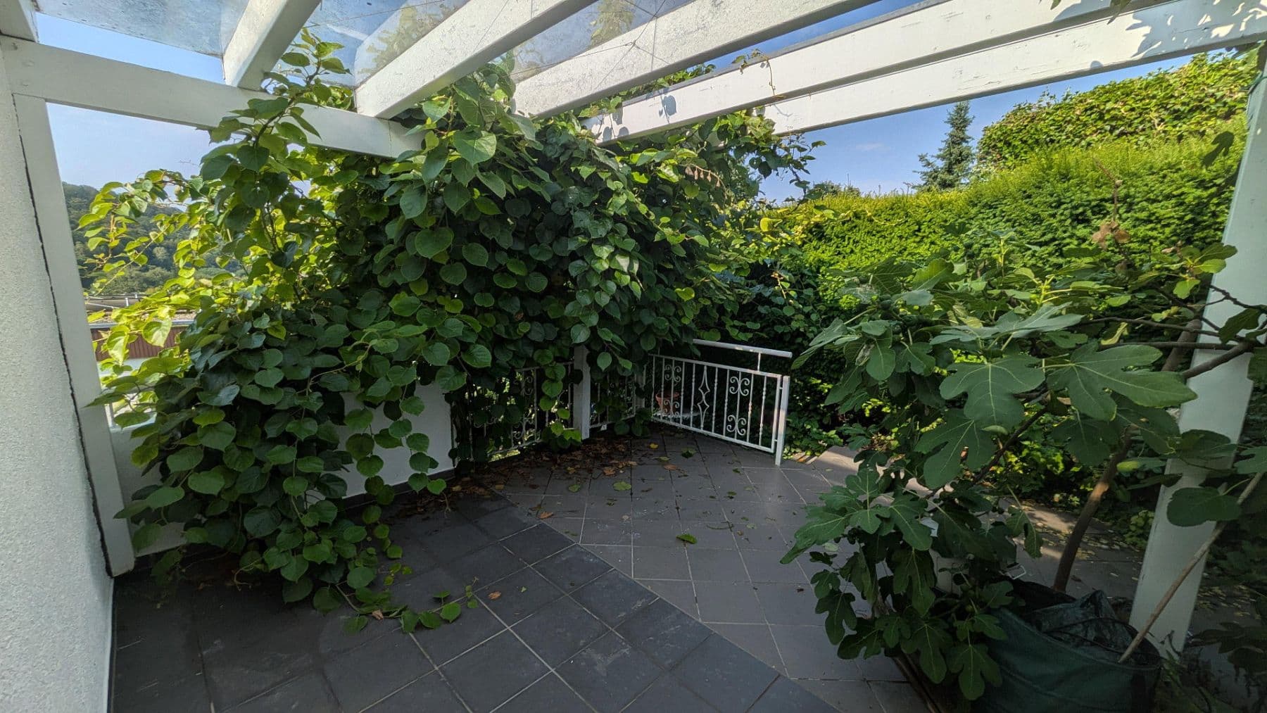 Prodej domu 152 m², pozemek 443 m², Einsteinstraße 78, Leonberg, Bádensko-Württembersko Prodej domu 152 m², pozemek 443 m², Einsteinstraße 78, Leonberg, Bádensko-Württembersko