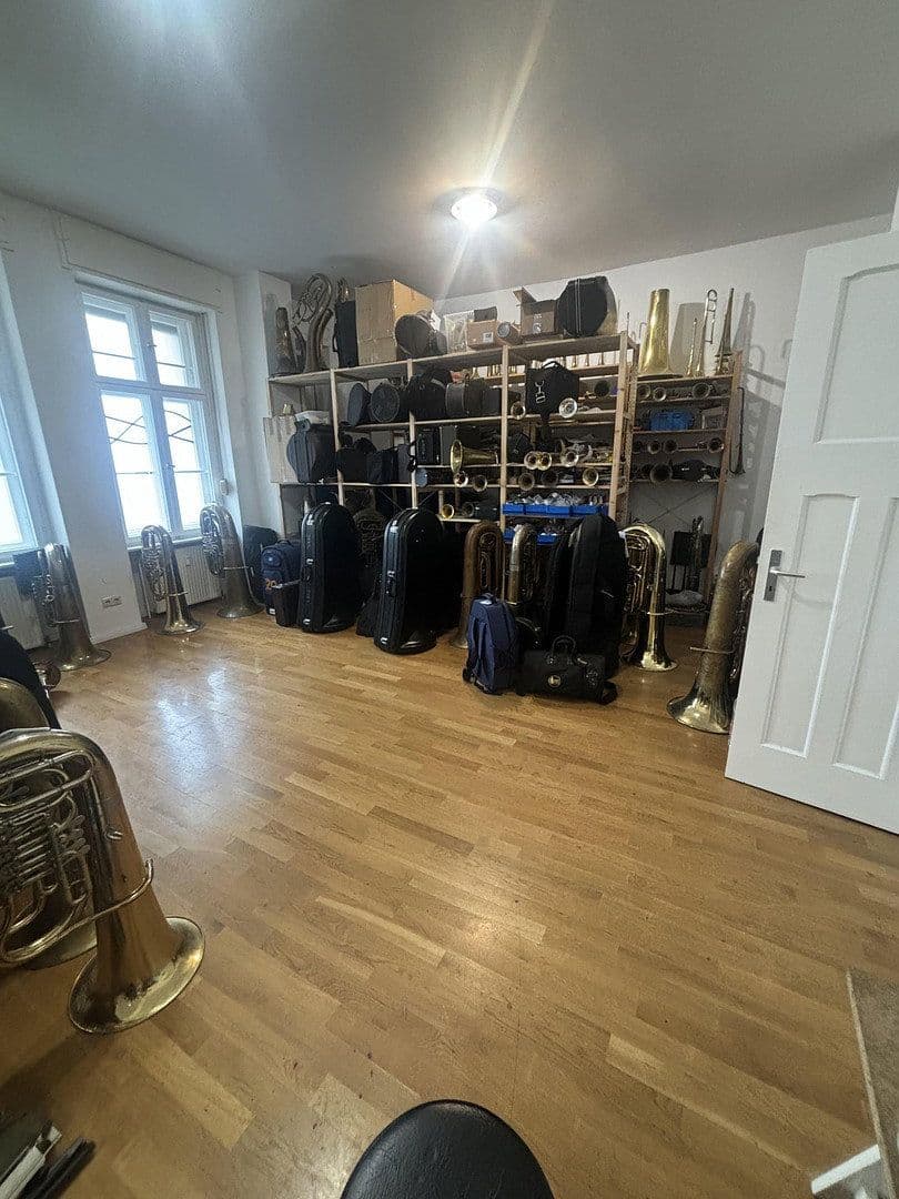 Prodej nebytového prostoru 111 m², Berlin, Berlín Prodej nebytového prostoru 111 m², Berlin, Berlín