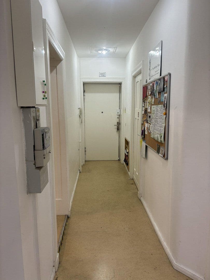 Prodej nebytového prostoru 111 m², Berlin, Berlín Prodej nebytového prostoru 111 m², Berlin, Berlín