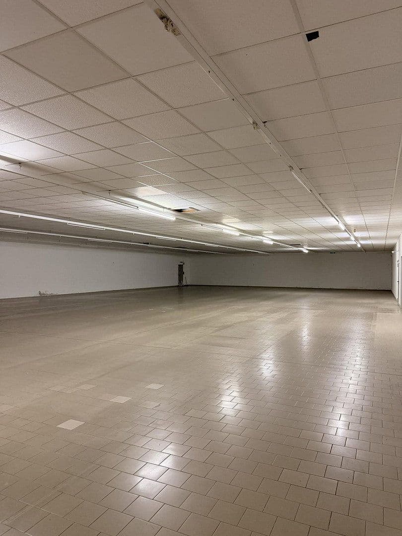 Pronájem nebytového prostoru 952 m², Dresden, Sasko Pronájem nebytového prostoru 952 m², Dresden, Sasko