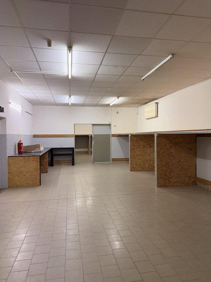 Pronájem nebytového prostoru 952 m², Dresden, Sasko Pronájem nebytového prostoru 952 m², Dresden, Sasko