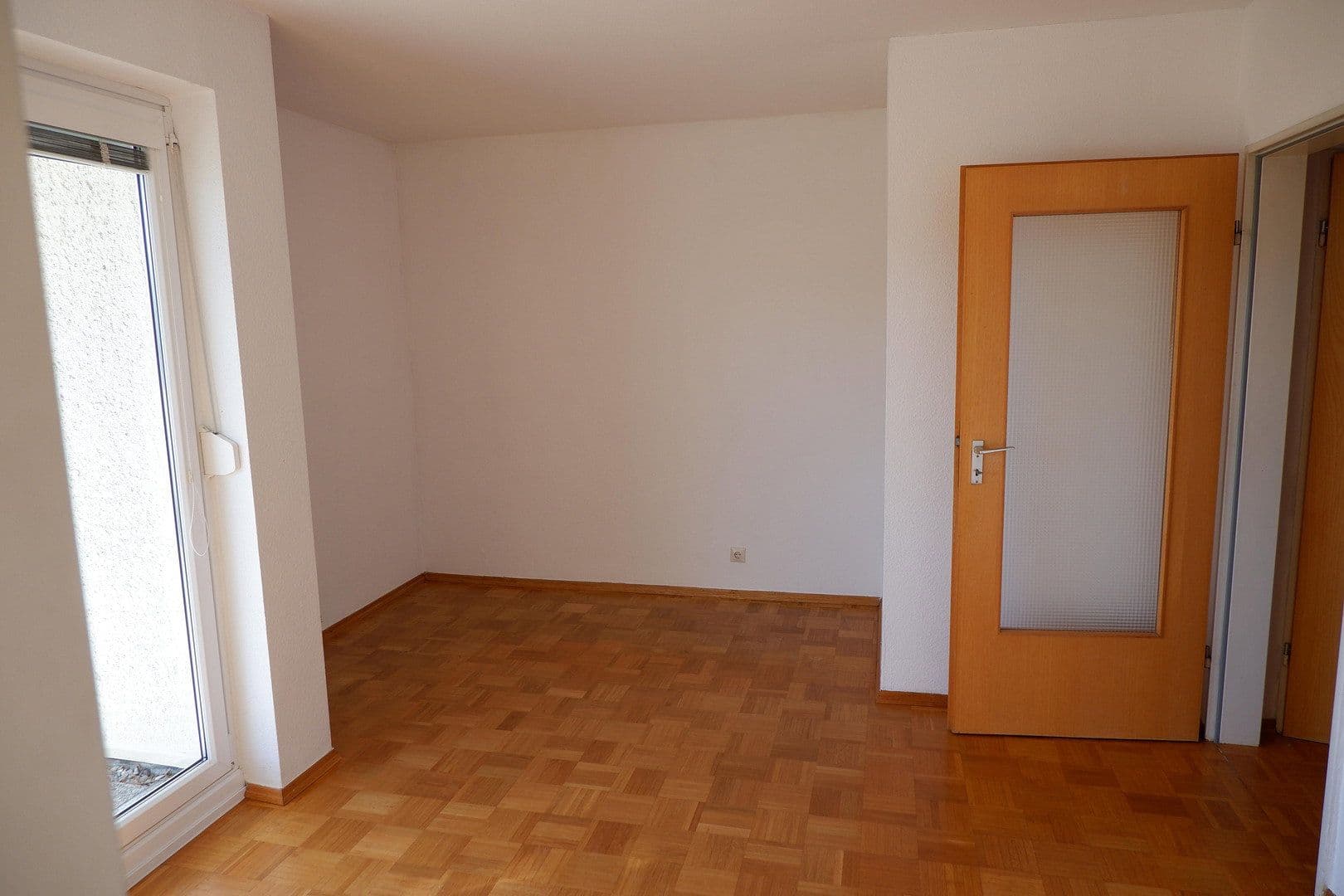 Pronájem bytu 2+1 42 m², Mühlestraße 6, Heidenheim an der Brenz, Bádensko-Württembersko Pronájem bytu 2+1 42 m², Mühlestraße 6, Heidenheim an der Brenz, Bádensko-Württembersko