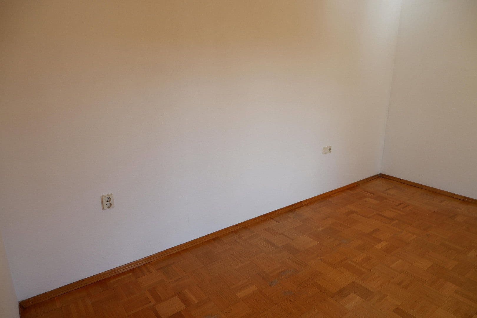 Pronájem bytu 2+1 42 m², Mühlestraße 6, Heidenheim an der Brenz, Bádensko-Württembersko Pronájem bytu 2+1 42 m², Mühlestraße 6, Heidenheim an der Brenz, Bádensko-Württembersko