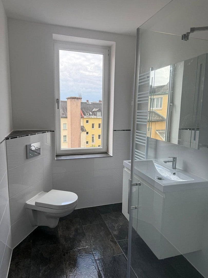 Pronájem bytu 4+1 94 m², Hof, Bavorsko Pronájem bytu 4+1 94 m², Hof, Bavorsko