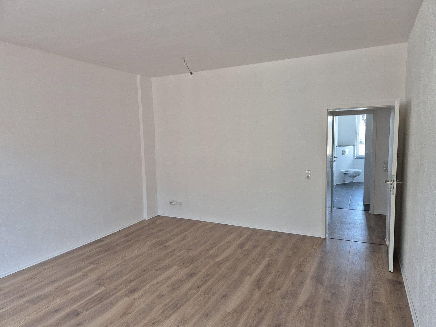 Pronájem bytu 4+1 94 m², Hof, Bavorsko Pronájem bytu 4+1 94 m², Hof, Bavorsko