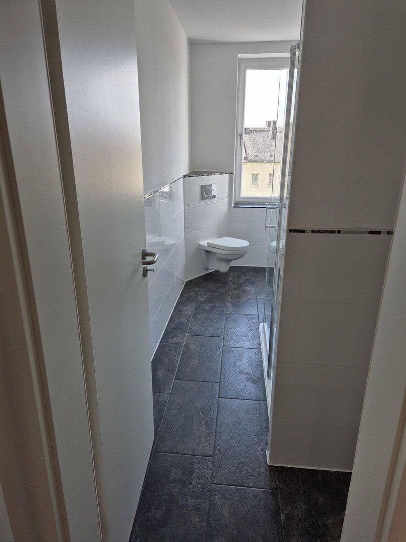 Pronájem bytu 4+1 94 m², Hof, Bavorsko Pronájem bytu 4+1 94 m², Hof, Bavorsko