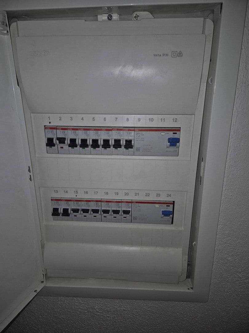 Pronájem bytu 4+1 94 m², Hof, Bavorsko Pronájem bytu 4+1 94 m², Hof, Bavorsko