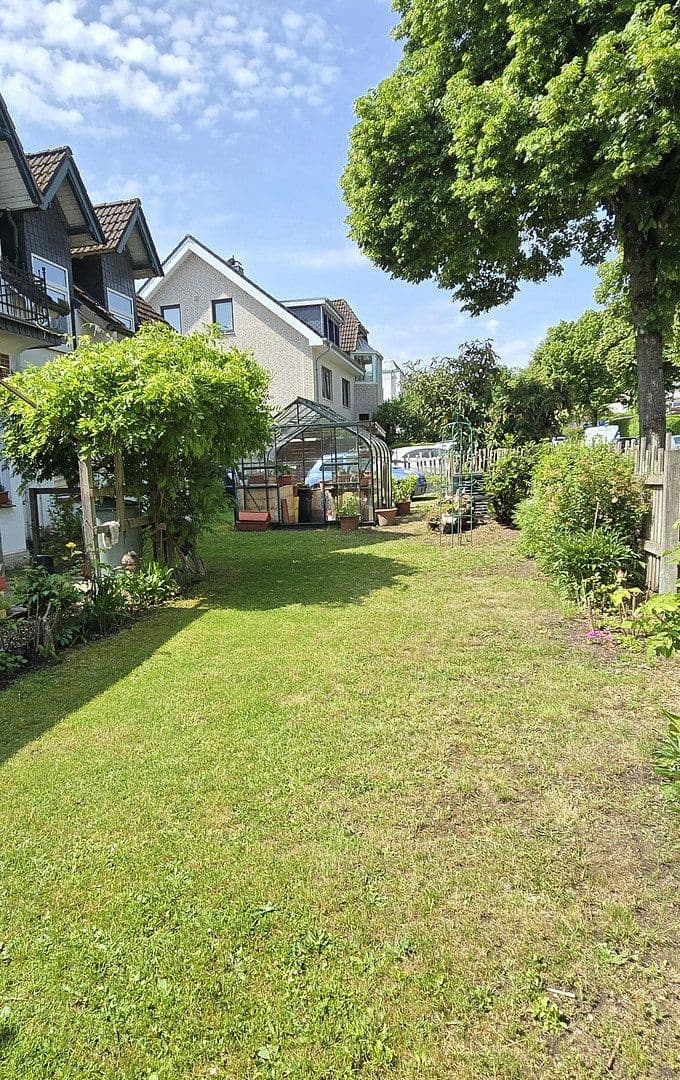 Prodej domu 290 m², pozemek 705 m², Malente, Šlesvicko-Holštýnsko Prodej domu 290 m², pozemek 705 m², Malente, Šlesvicko-Holštýnsko