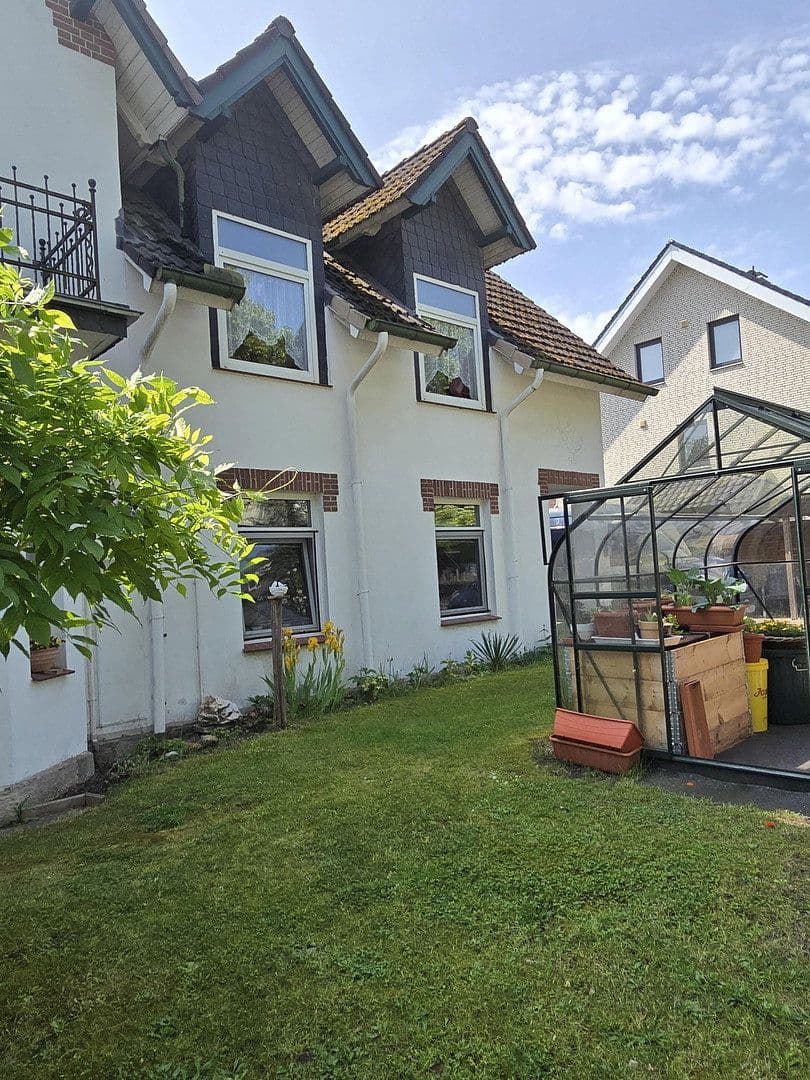 Prodej domu 290 m², pozemek 705 m², Malente, Šlesvicko-Holštýnsko Prodej domu 290 m², pozemek 705 m², Malente, Šlesvicko-Holštýnsko