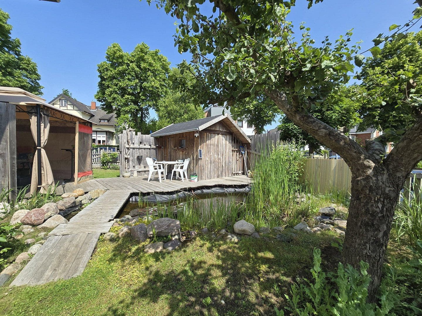 Prodej domu 290 m², pozemek 705 m², Malente, Šlesvicko-Holštýnsko Prodej domu 290 m², pozemek 705 m², Malente, Šlesvicko-Holštýnsko