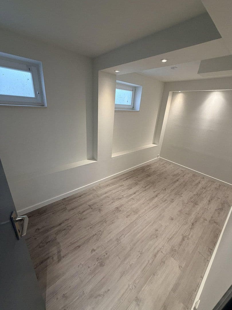 Prodej domu 140 m², pozemek 614 m², Husbargen 10c, Schenefeld, Šlesvicko-Holštýnsko Prodej domu 140 m², pozemek 614 m², Husbargen 10c, Schenefeld, Šlesvicko-Holštýnsko