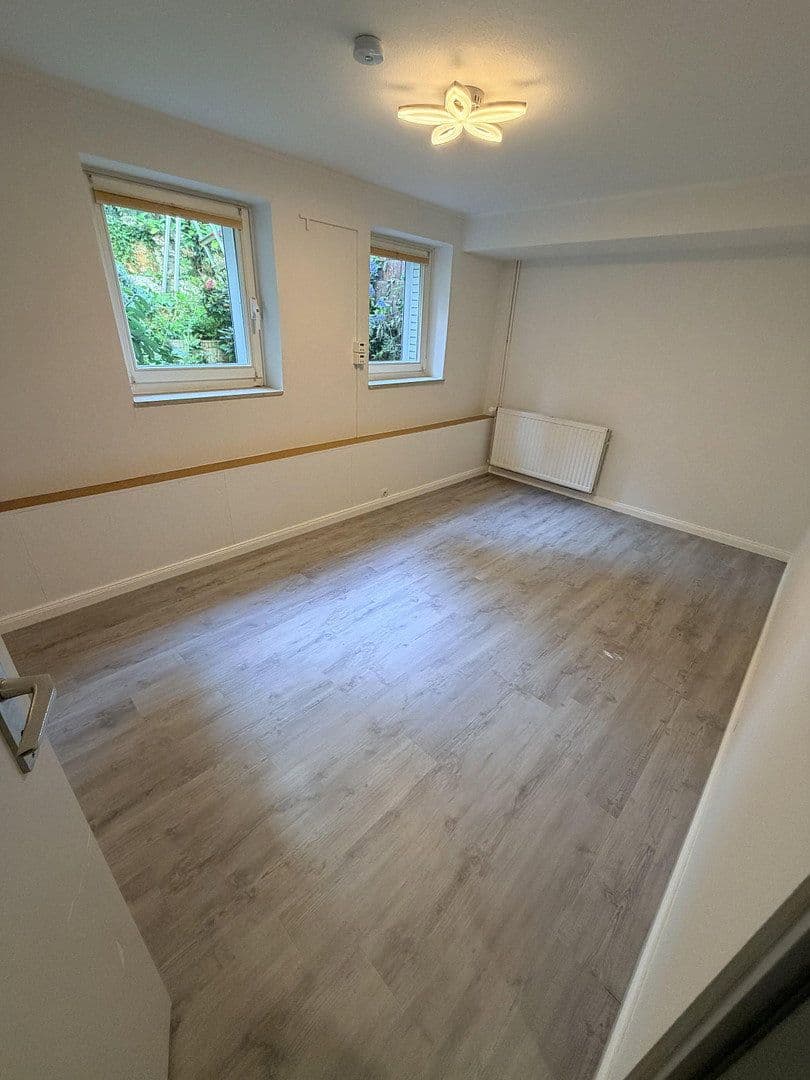 Prodej domu 140 m², pozemek 614 m², Husbargen 10c, Schenefeld, Šlesvicko-Holštýnsko Prodej domu 140 m², pozemek 614 m², Husbargen 10c, Schenefeld, Šlesvicko-Holštýnsko