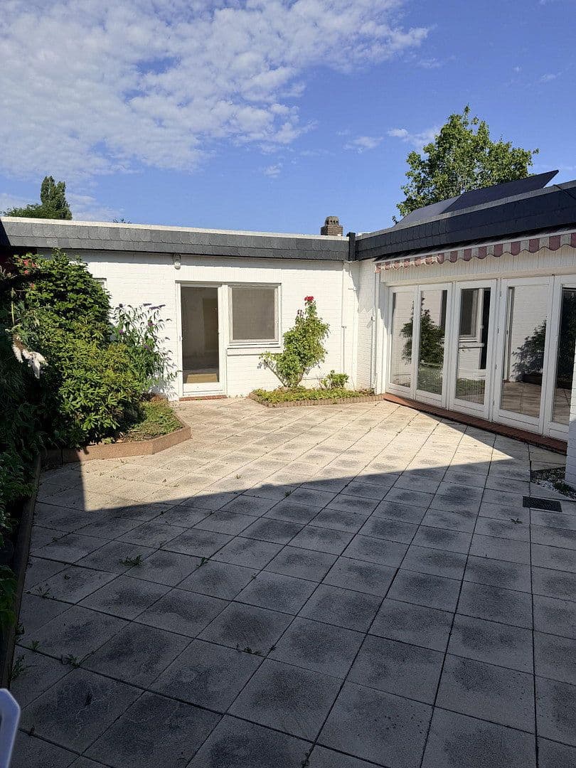 Prodej domu 140 m², pozemek 614 m², Husbargen 10c, Schenefeld, Šlesvicko-Holštýnsko Prodej domu 140 m², pozemek 614 m², Husbargen 10c, Schenefeld, Šlesvicko-Holštýnsko