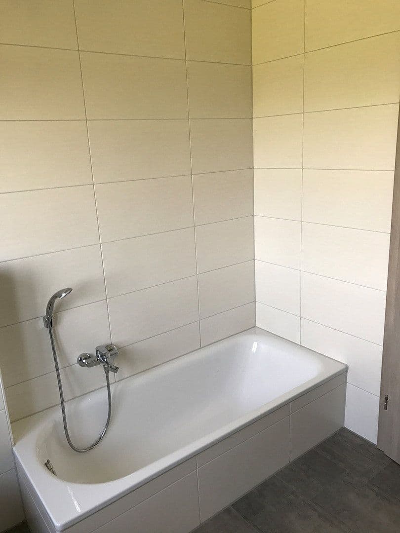 Pronájem bytu 3+1 82 m², Südbrookmerland, Dolní Sasko Pronájem bytu 3+1 82 m², Südbrookmerland, Dolní Sasko