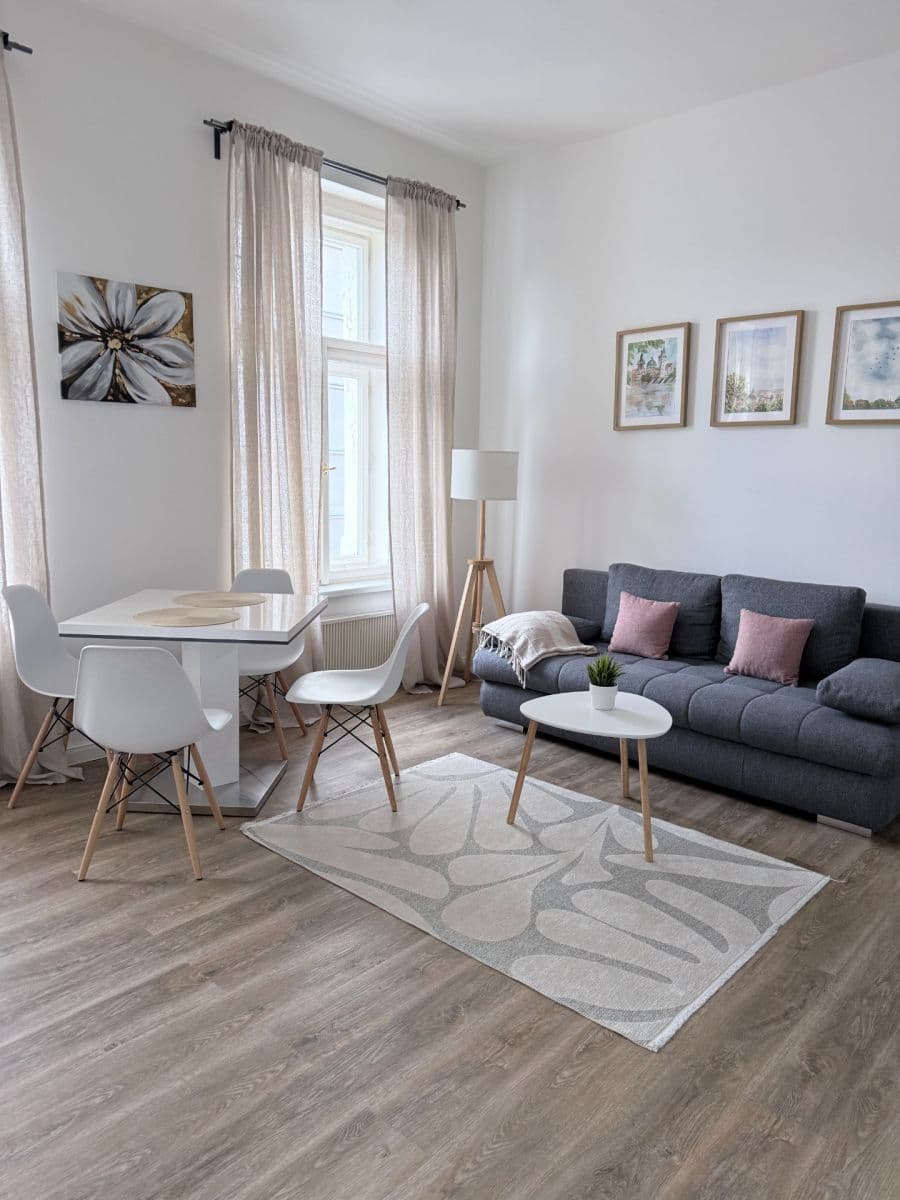 Prodej bytu 2+kk 42 m², Petrská, Praha, Praha Prodej bytu 2+kk 42 m², Petrská, Praha, Praha