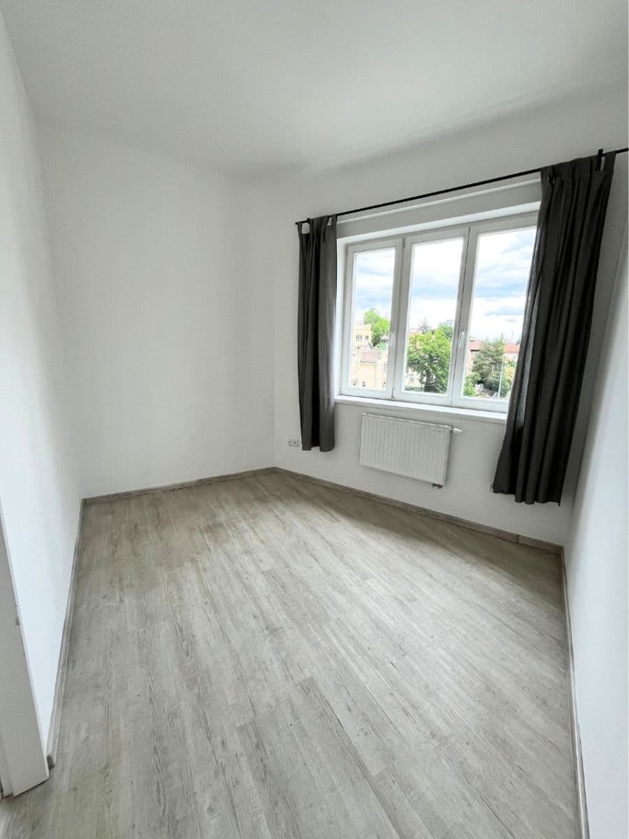 Pronájem bytu 2+kk 53 m², Černokostelecká, Praha, Praha Pronájem bytu 2+kk 53 m², Černokostelecká, Praha, Praha