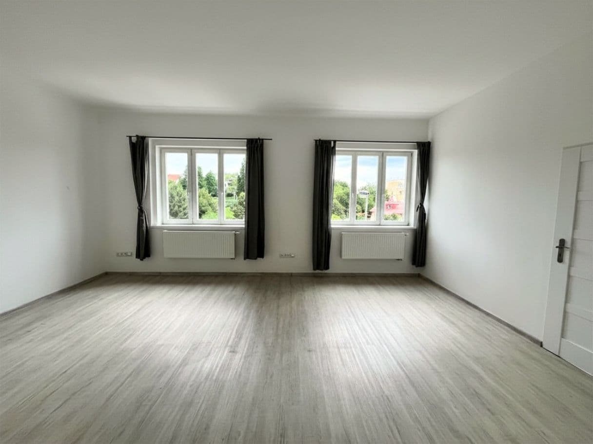 Pronájem bytu 2+kk 53 m², Černokostelecká, Praha, Praha Pronájem bytu 2+kk 53 m², Černokostelecká, Praha, Praha