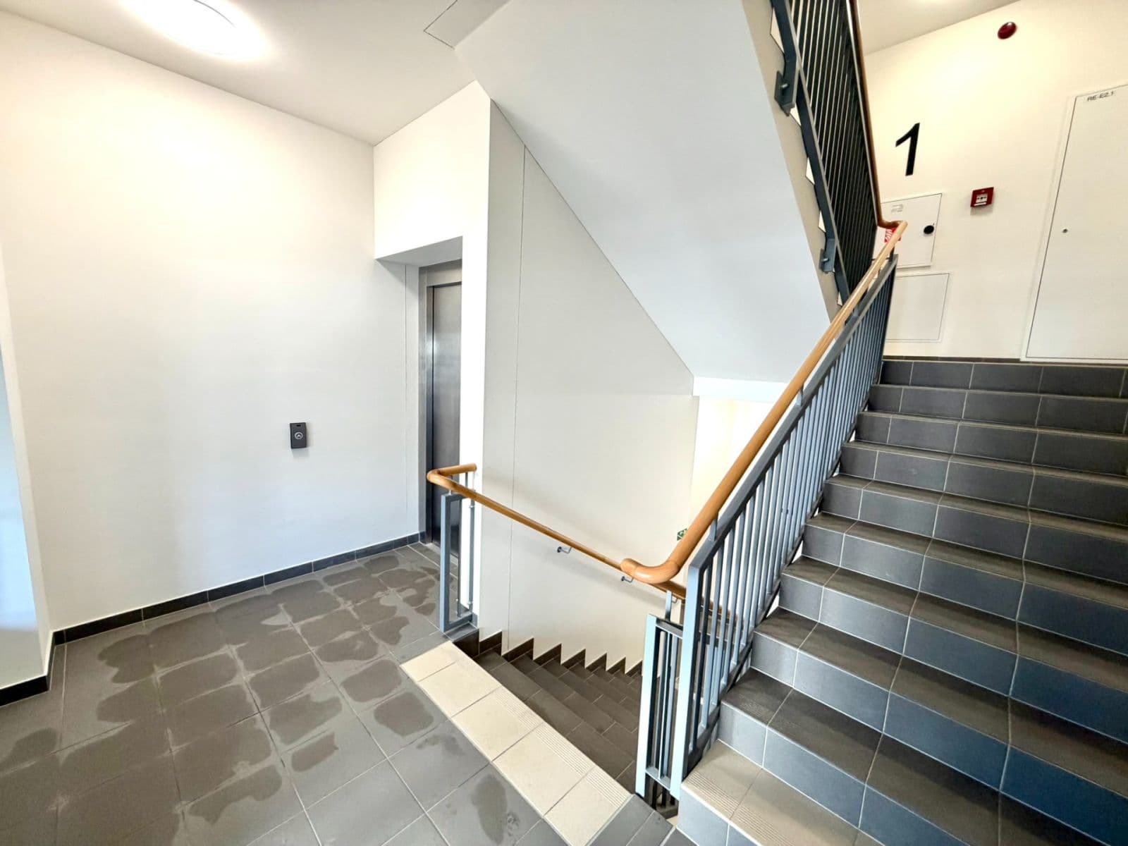 Pronájem bytu 1+kk 31 m², Arnošta Staňka, Praha, Praha Pronájem bytu 1+kk 31 m², Arnošta Staňka, Praha, Praha