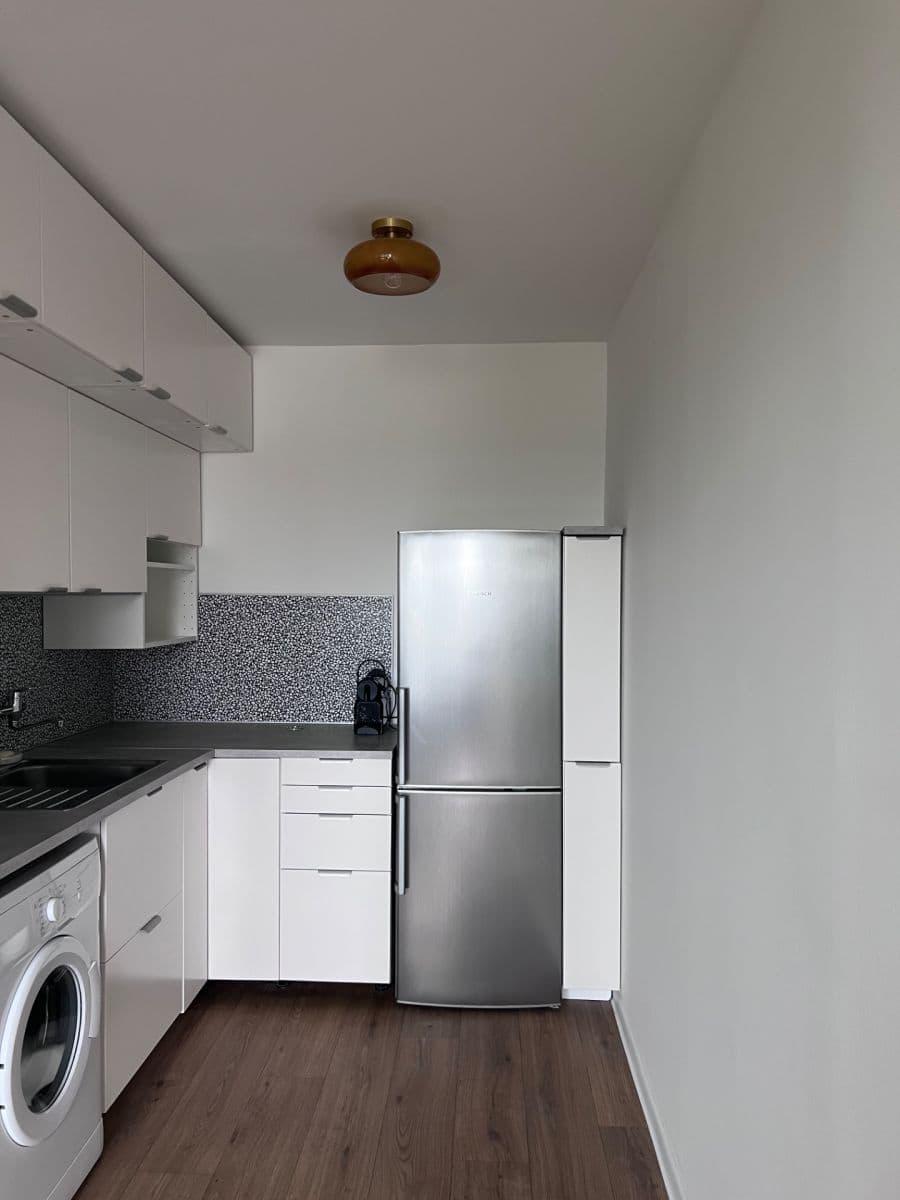 Pronájem bytu 2+kk 41 m², Strašnická, Praha, Praha Pronájem bytu 2+kk 41 m², Strašnická, Praha, Praha