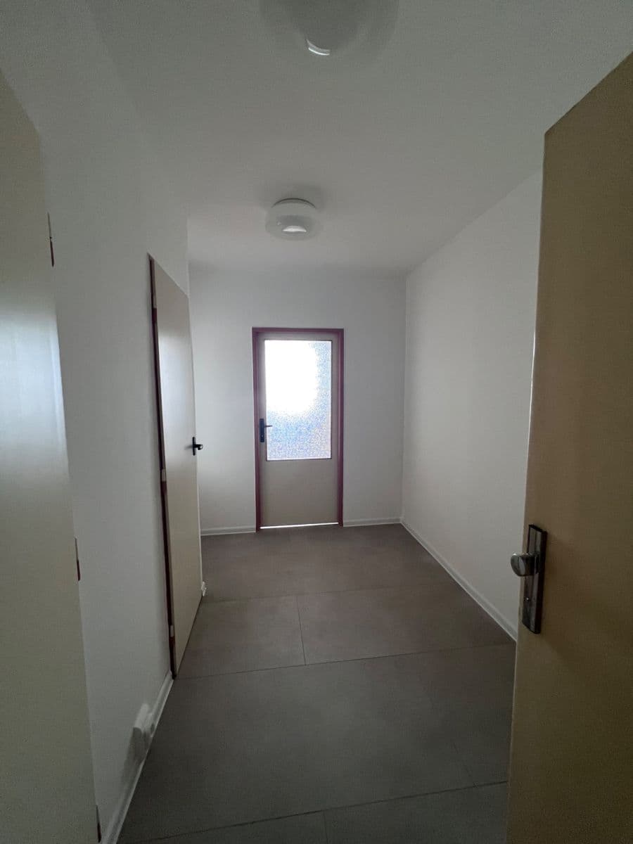 Pronájem bytu 2+kk 41 m², Strašnická, Praha, Praha Pronájem bytu 2+kk 41 m², Strašnická, Praha, Praha
