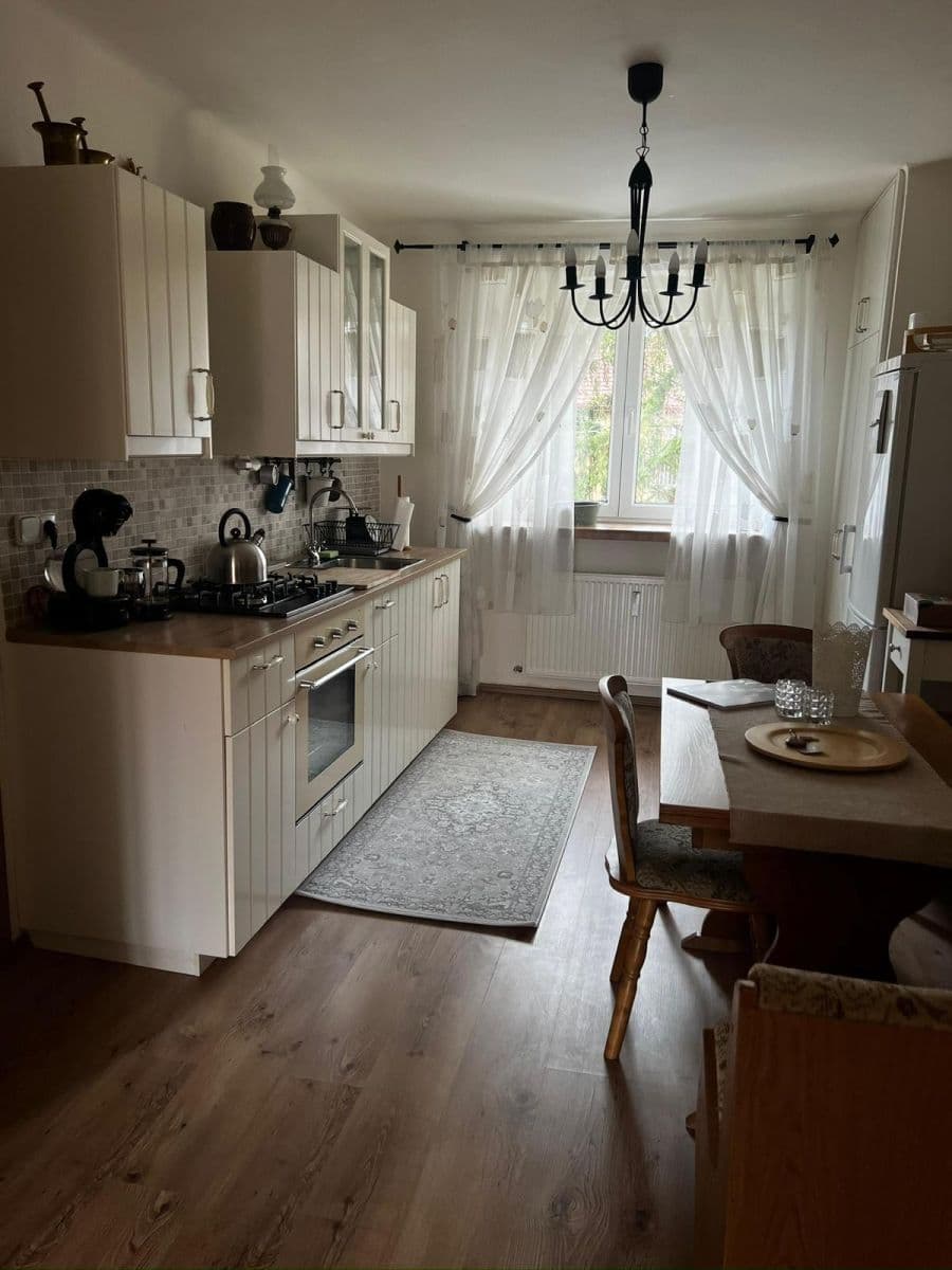 Prodej bytu 2+1 58 m², Dr. Foustky, Kladno, Středočeský kraj Prodej bytu 2+1 58 m², Dr. Foustky, Kladno, Středočeský kraj