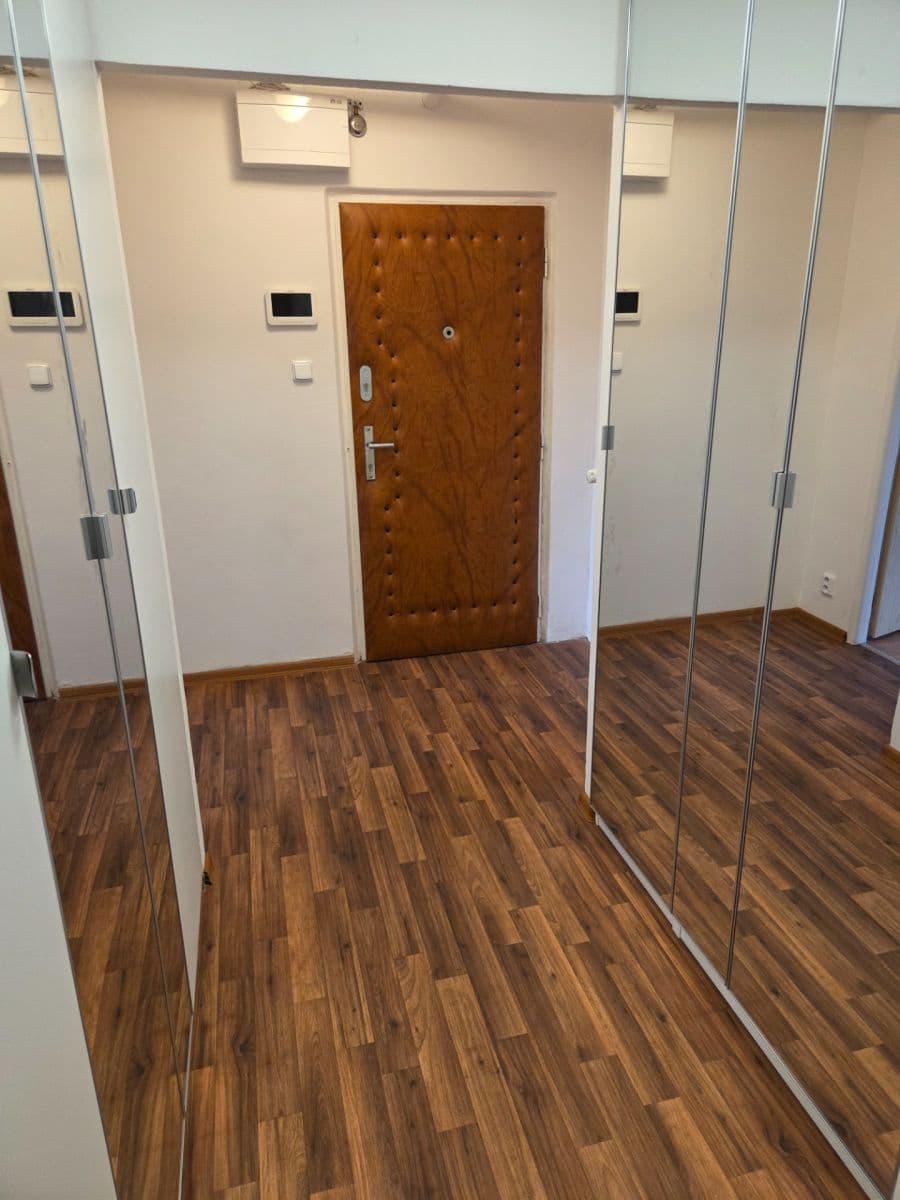 Pronájem bytu 2+1 55 m², Klíčanská, Praha, Praha Pronájem bytu 2+1 55 m², Klíčanská, Praha, Praha