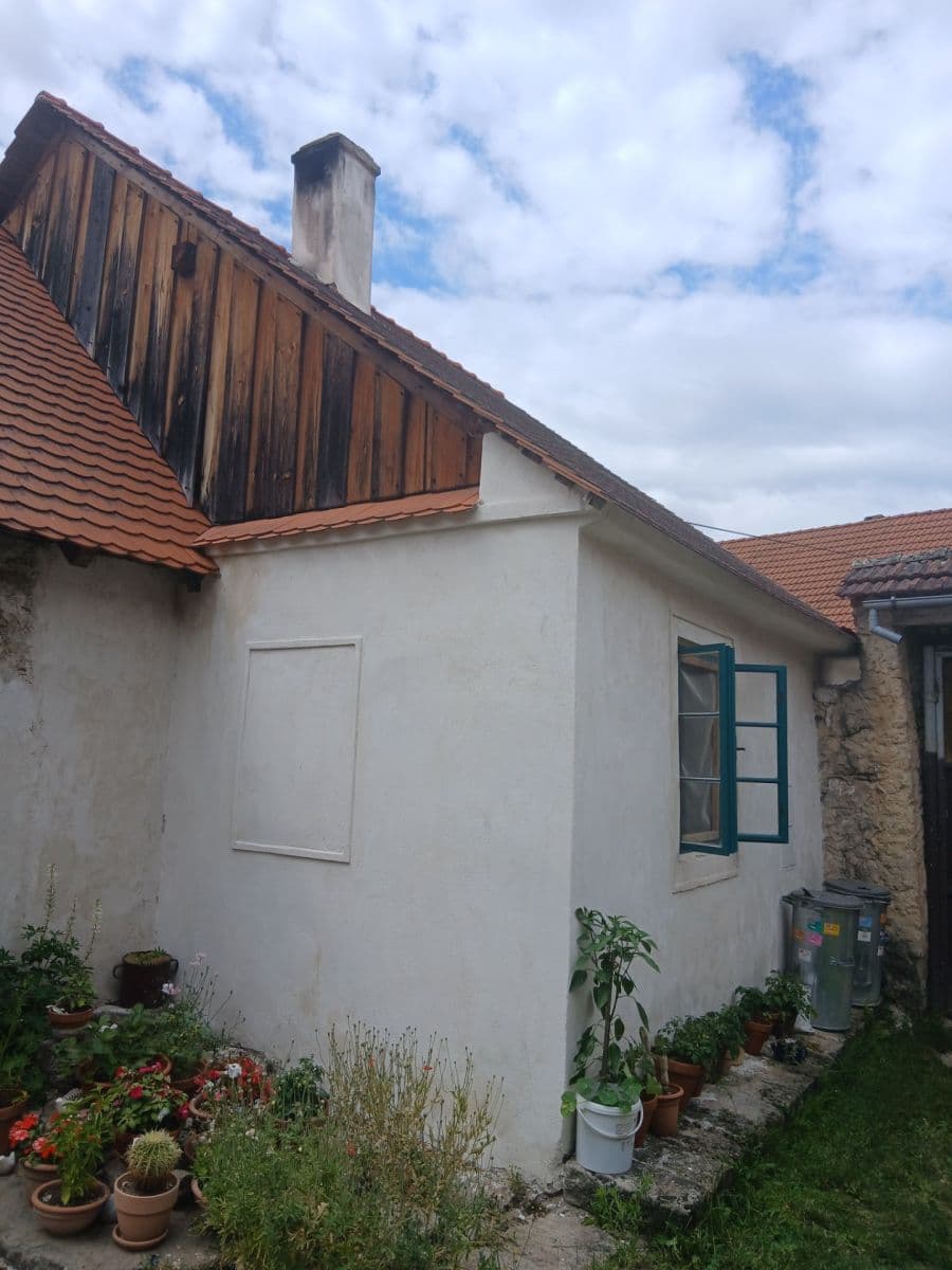 Prodej domu 95 m², pozemek 2.793 m², Slavonice, Jihočeský kraj Prodej domu 95 m², pozemek 2.793 m², Slavonice, Jihočeský kraj