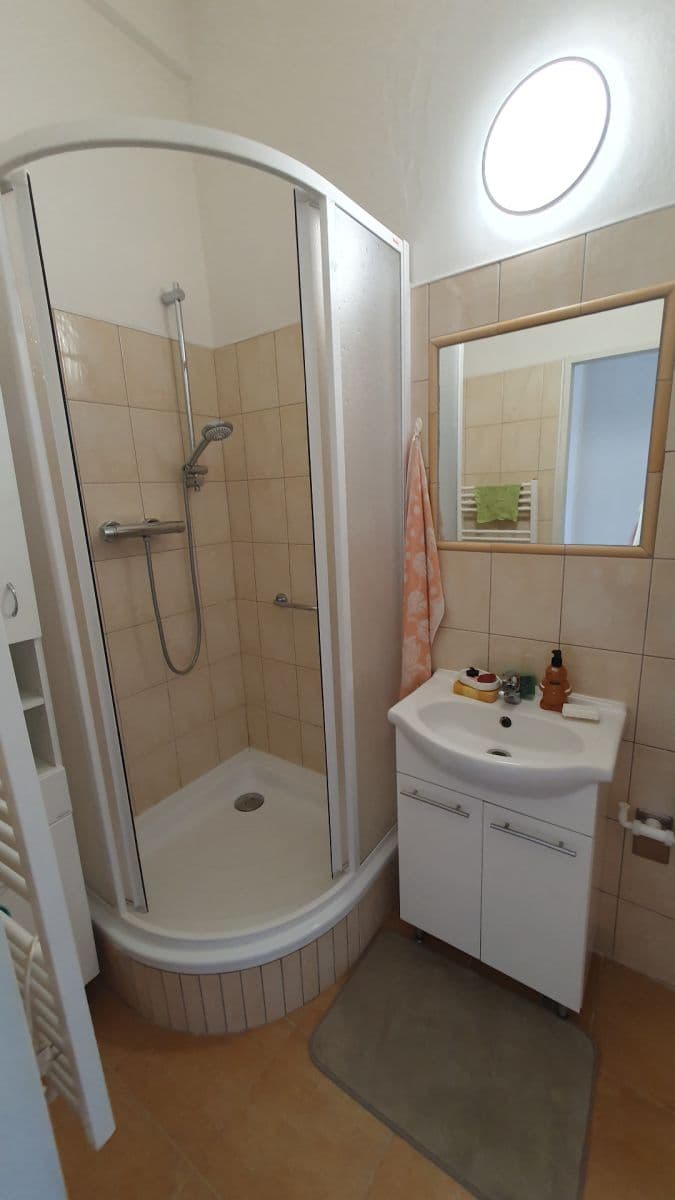 Pronájem bytu 2+1 70 m², Vrchlického, Plzeň, Plzeňský kraj Pronájem bytu 2+1 70 m², Vrchlického, Plzeň, Plzeňský kraj