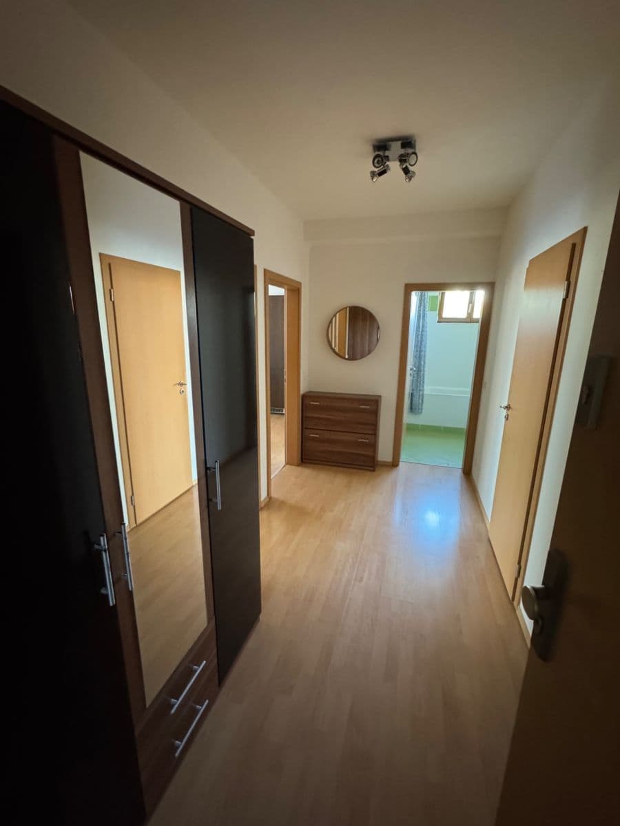Pronájem bytu 2+kk 54 m², Vladycká, Praha, Praha Pronájem bytu 2+kk 54 m², Vladycká, Praha, Praha