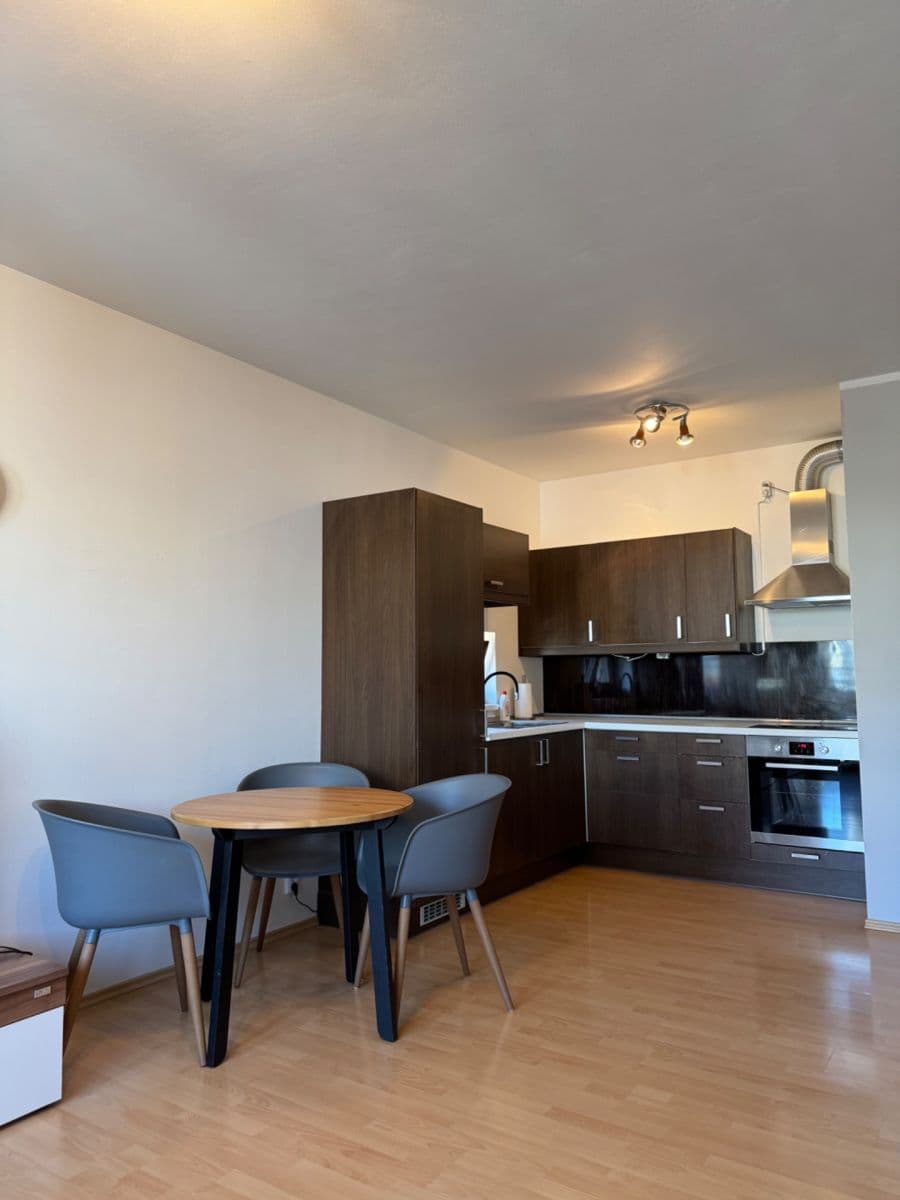 Pronájem bytu 2+kk 54 m², Vladycká, Praha, Praha Pronájem bytu 2+kk 54 m², Vladycká, Praha, Praha
