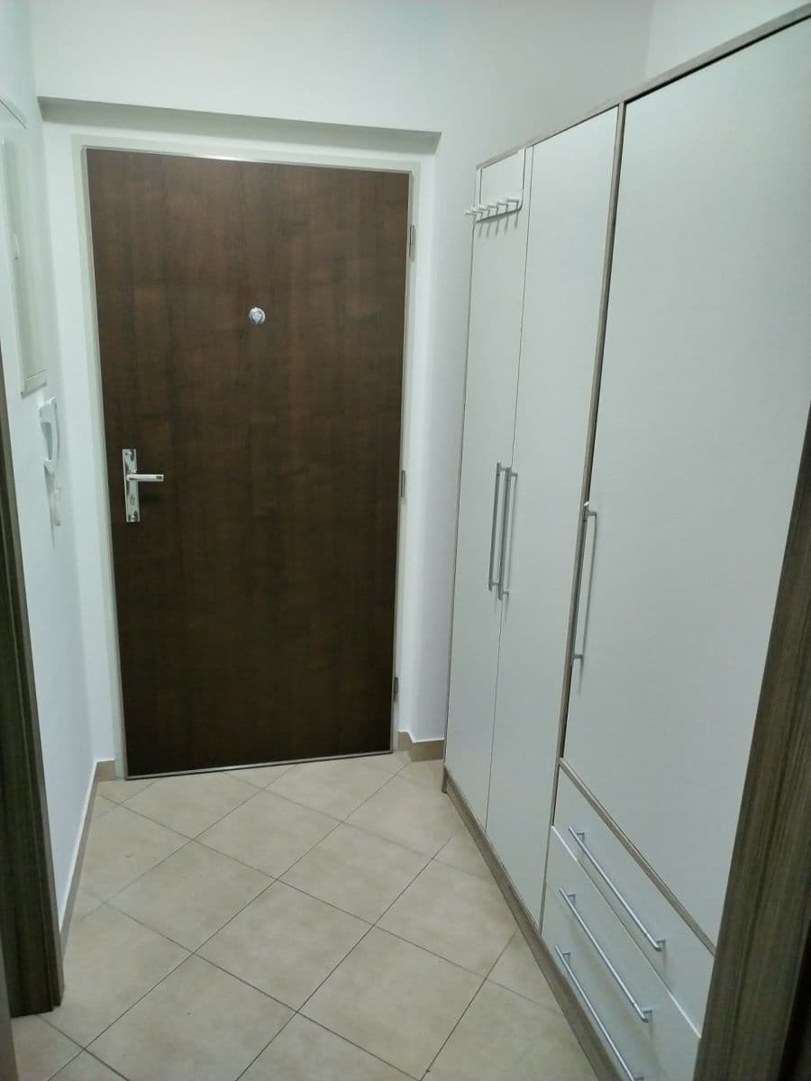 Pronájem bytu 1+kk 26 m², Kadečkové, Praha, Praha Pronájem bytu 1+kk 26 m², Kadečkové, Praha, Praha