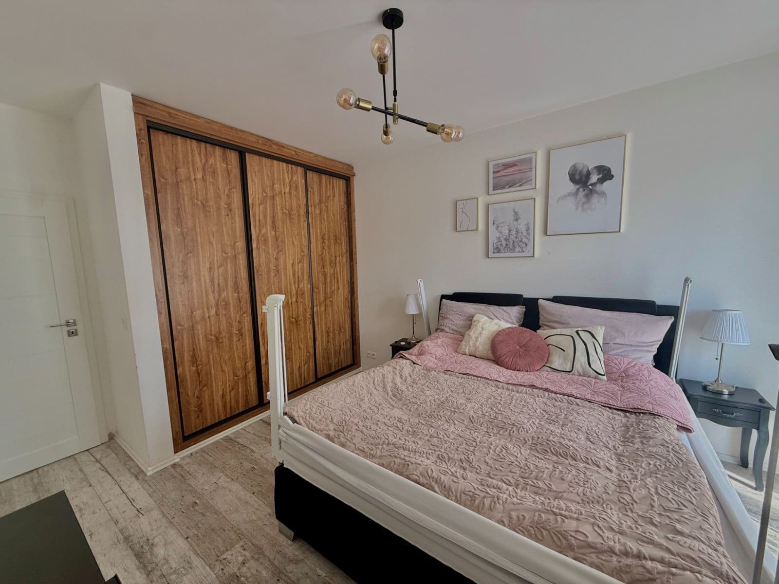 Prodej bytu 3+kk 110 m², Lomená, Zbuzany, Středočeský kraj Prodej bytu 3+kk 110 m², Lomená, Zbuzany, Středočeský kraj
