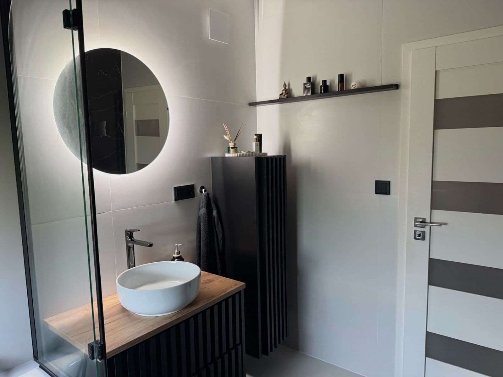 Prodej bytu 3+kk 110 m², Lomená, Zbuzany, Středočeský kraj Prodej bytu 3+kk 110 m², Lomená, Zbuzany, Středočeský kraj