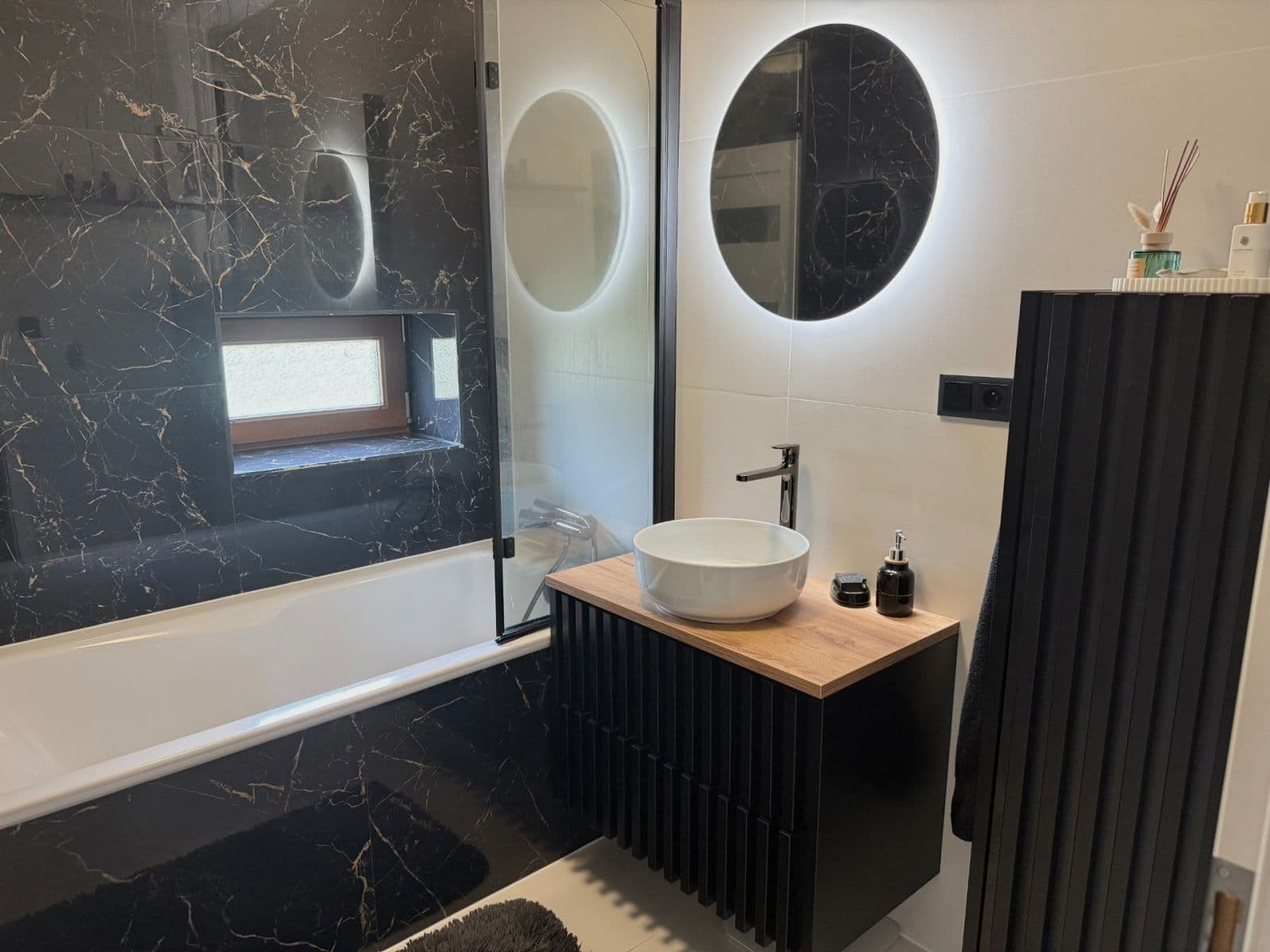 Prodej bytu 3+kk 110 m², Lomená, Zbuzany, Středočeský kraj Prodej bytu 3+kk 110 m², Lomená, Zbuzany, Středočeský kraj