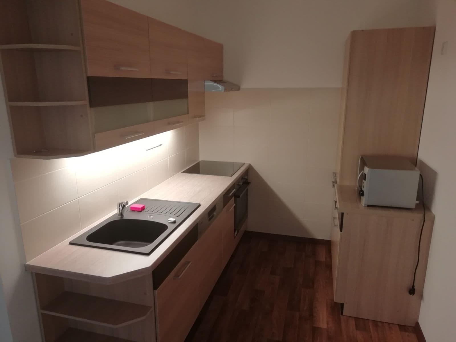 Pronájem bytu 2+kk 42 m², Boloňská, Praha, Praha Pronájem bytu 2+kk 42 m², Boloňská, Praha, Praha