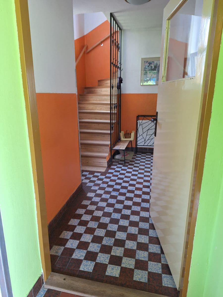 Prodej domu 178 m², pozemek 1.514 m², Nalžovice, Středočeský kraj Prodej domu 178 m², pozemek 1.514 m², Nalžovice, Středočeský kraj