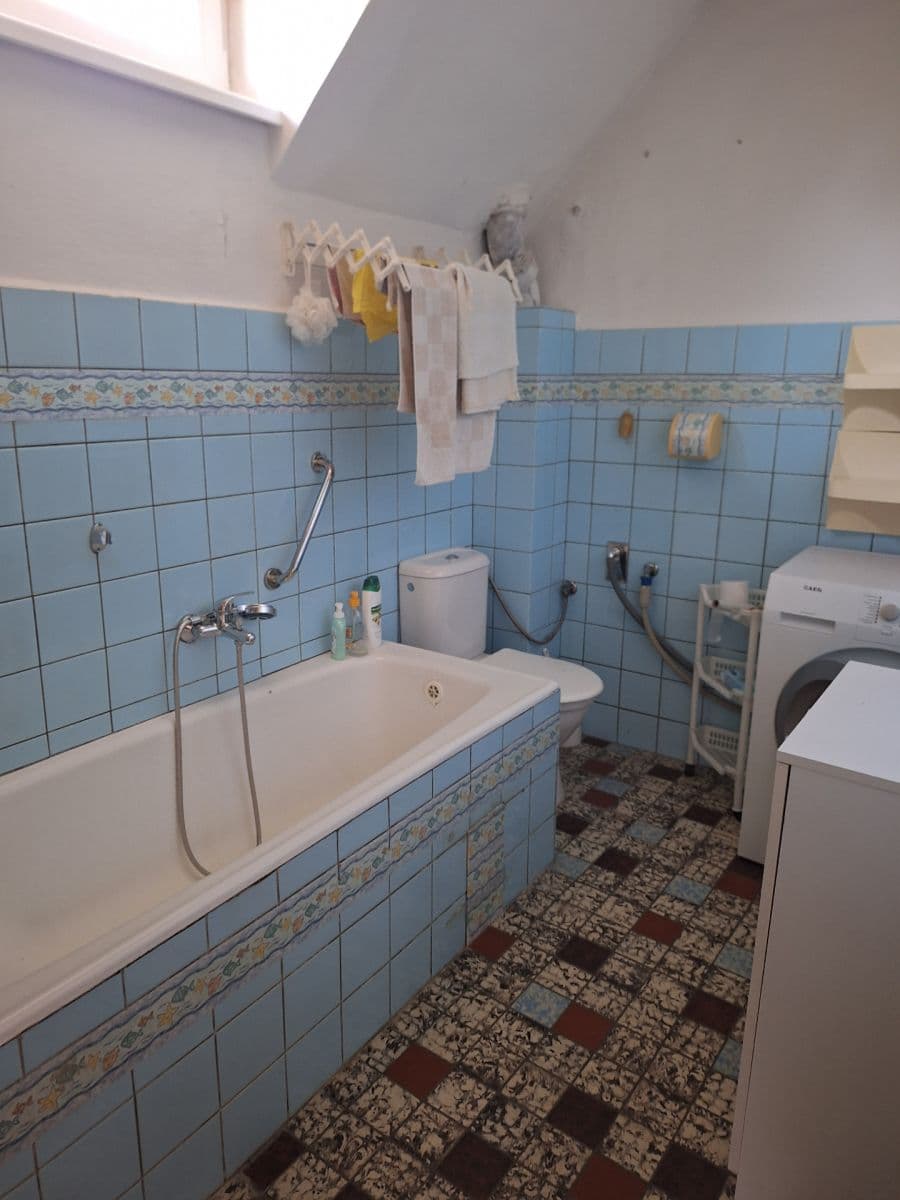 Prodej domu 178 m², pozemek 1.514 m², Nalžovice, Středočeský kraj Prodej domu 178 m², pozemek 1.514 m², Nalžovice, Středočeský kraj