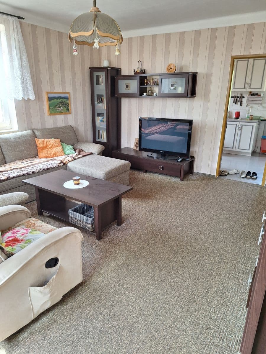 Prodej domu 178 m², pozemek 1.514 m², Nalžovice, Středočeský kraj Prodej domu 178 m², pozemek 1.514 m², Nalžovice, Středočeský kraj