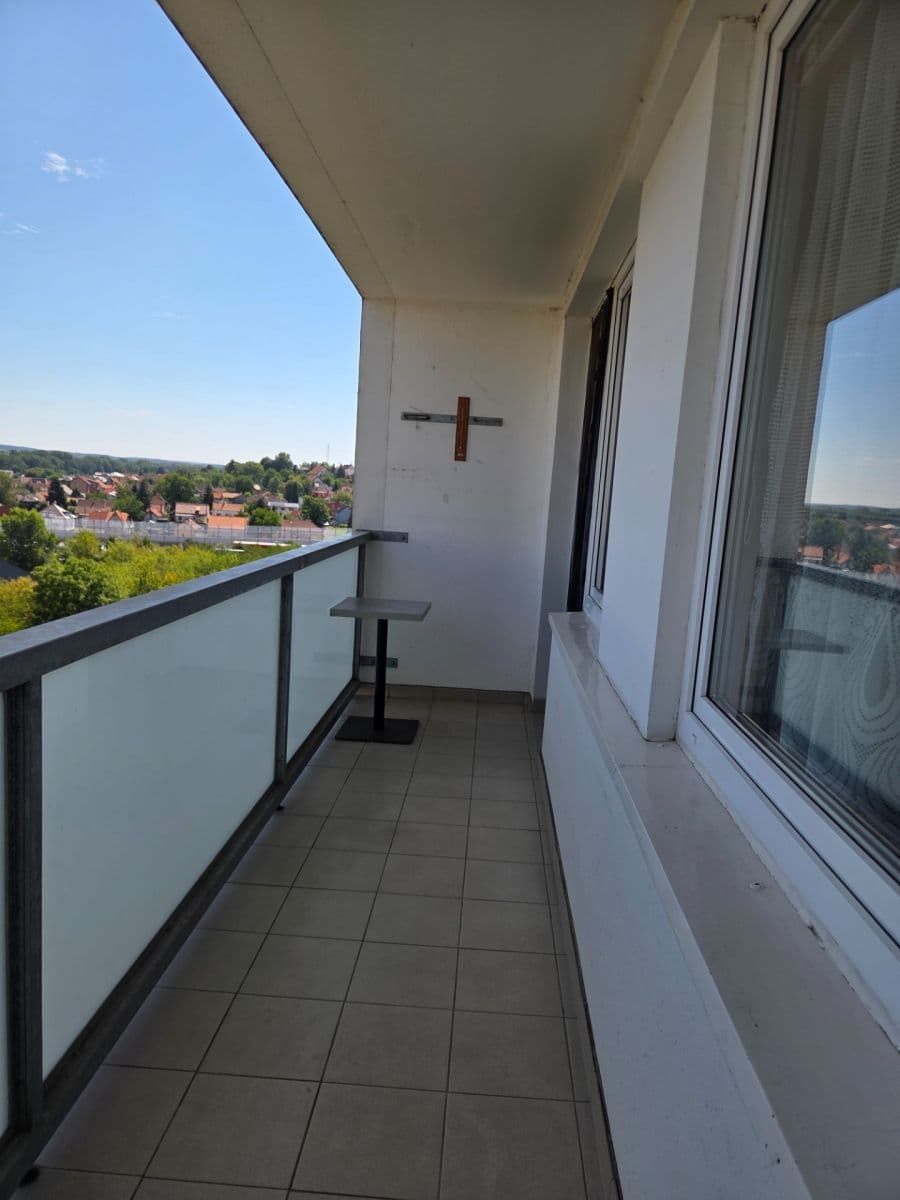 Prodej bytu 2+kk 42 m², Sportovní, Mělník, Středočeský kraj Prodej bytu 2+kk 42 m², Sportovní, Mělník, Středočeský kraj