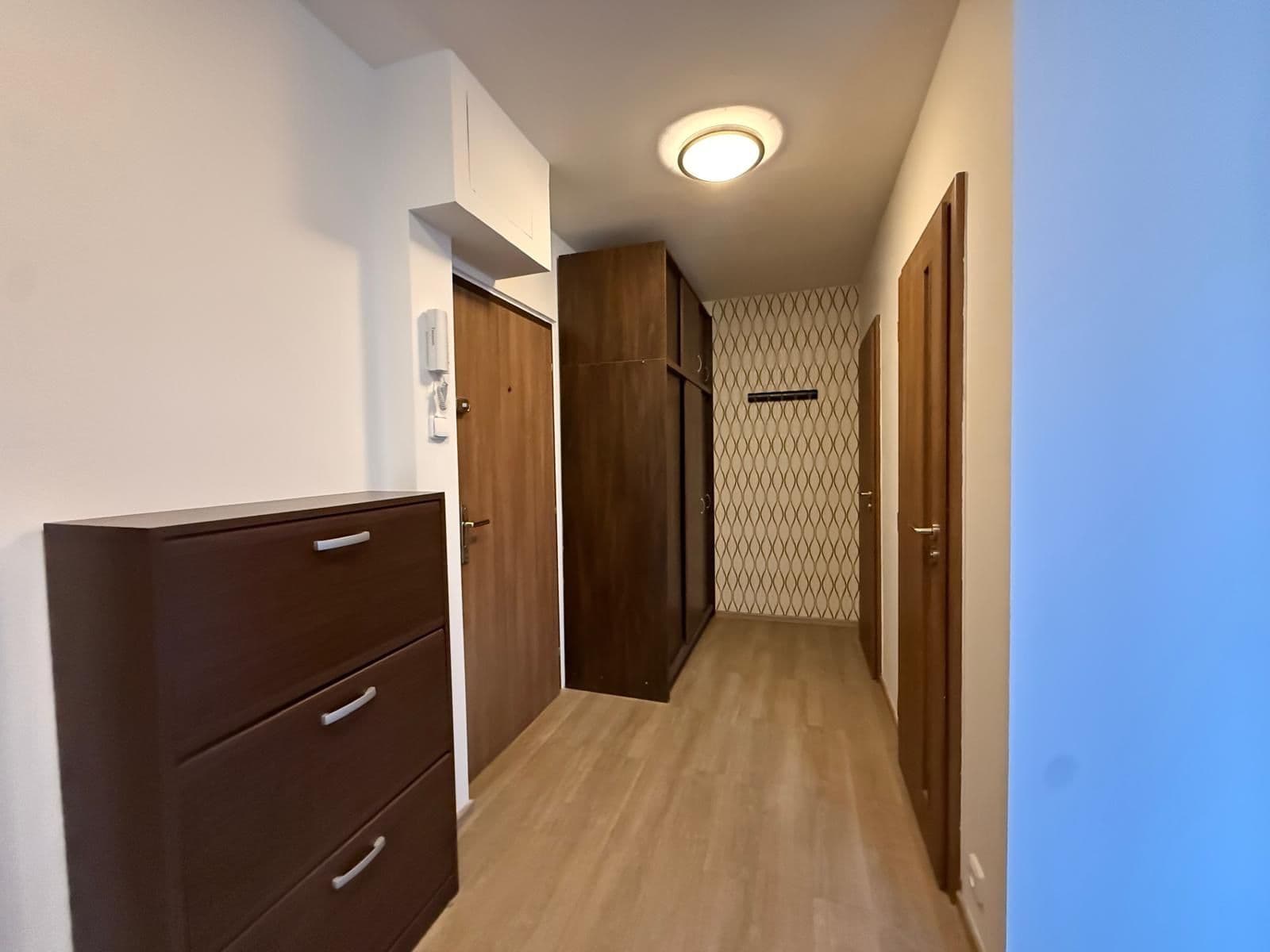 Pronájem bytu 3+kk 70 m², Pod Jarovem, Praha, Praha Pronájem bytu 3+kk 70 m², Pod Jarovem, Praha, Praha