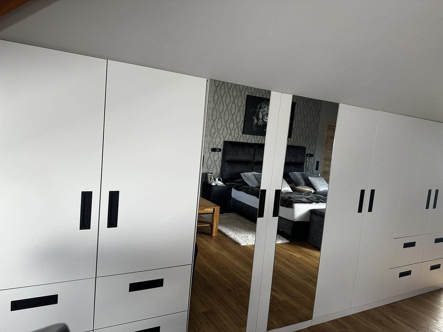 Prodej domu 367 m², pozemek 950 m², Hiddenhausen, Severní Porýní-Vestfálsko Prodej domu 367 m², pozemek 950 m², Hiddenhausen, Severní Porýní-Vestfálsko