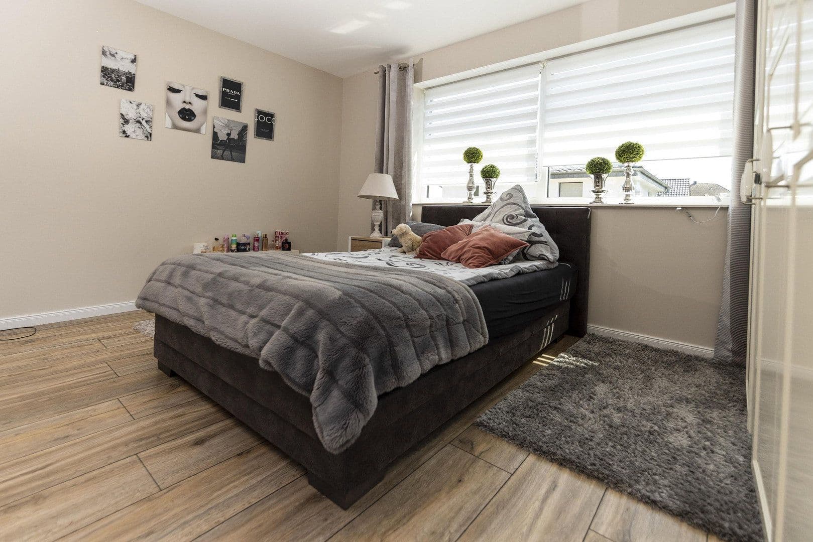 Prodej domu 367 m², pozemek 950 m², Hiddenhausen, Severní Porýní-Vestfálsko Prodej domu 367 m², pozemek 950 m², Hiddenhausen, Severní Porýní-Vestfálsko