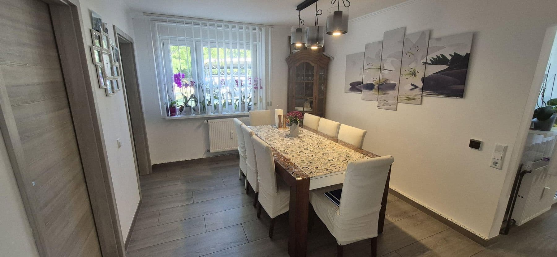Prodej bytu 4+kk 105 m², Mühlacker, Bádensko-Württembersko Prodej bytu 4+kk 105 m², Mühlacker, Bádensko-Württembersko