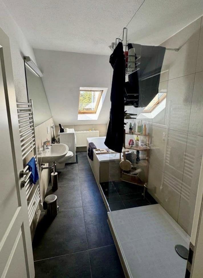 Pronájem bytu 2+1 66 m², Weststraße 62, Chemnitz, Sasko Pronájem bytu 2+1 66 m², Weststraße 62, Chemnitz, Sasko