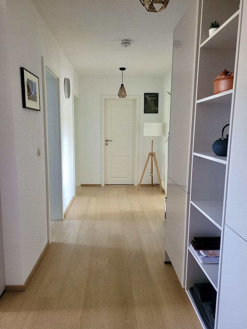 Pronájem bytu 2+1 66 m², Weststraße 62, Chemnitz, Sasko Pronájem bytu 2+1 66 m², Weststraße 62, Chemnitz, Sasko
