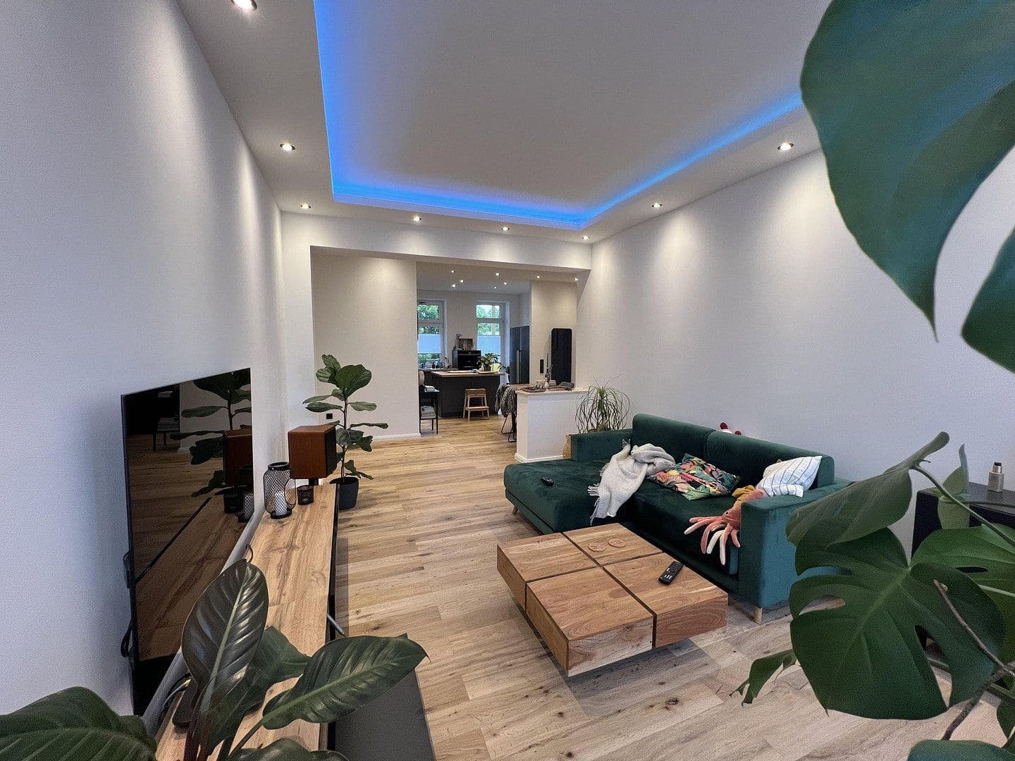 Pronájem bytu 4+1 96 m², Barbarossastraße 86, Chemnitz, Sasko Pronájem bytu 4+1 96 m², Barbarossastraße 86, Chemnitz, Sasko